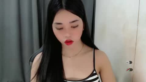 Snapshot of femylove chatting on 02-05-25, 05:41 YOUR BEAUTIFUL ASIANFHEMY online show from 02-05-25, 05:41