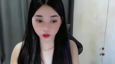 Snapshot of femylove chatting on 03-03-25, 06:33 YOUR BEAUTIFUL ASIANFHEMY online show from 03-03-25, 06:33