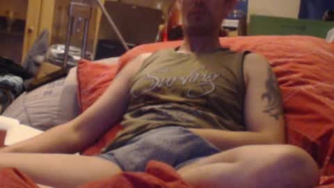 Snapshot of fendermann38 chatting on 01-02-25, 11:06 Fendermann38 online show from 01-02-25, 11:06