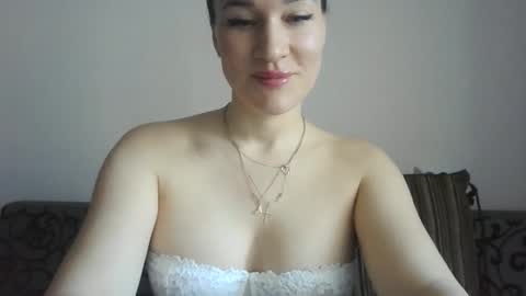 fennec_fox_ online show from 04-21-26, 06:31