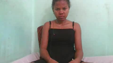 Snapshot of fenou122745 chatting on 10-24-25, 07:49 fenou122745 online show from 10-24-25, 07:49