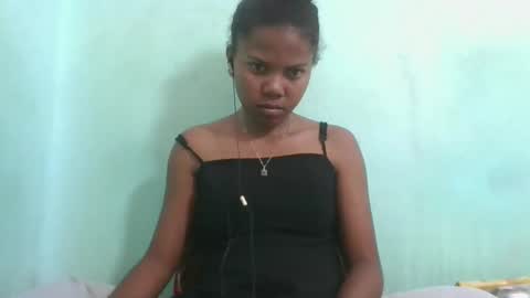 Snapshot of fenou122745 chatting on 10-25-25, 10:01 fenou122745 online show from 10-25-25, 10:01