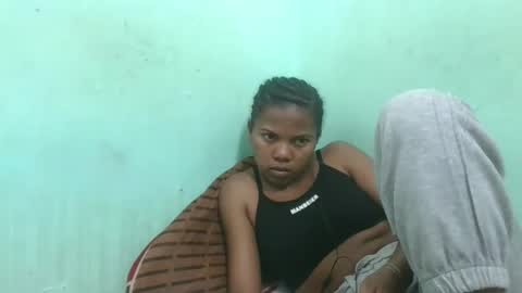 Snapshot of fenou122745 chatting on 11-23-25, 07:35 fenou122745 online show from 11-23-25, 07:35