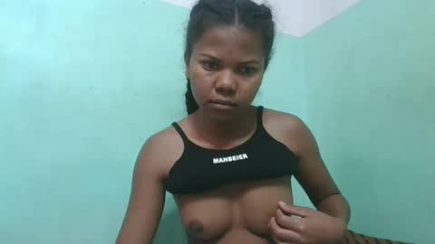 Snapshot of fenou122745 chatting on 12-03-25, 05:37 fenou122745 online show from 12-03-25, 05:37