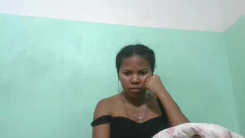 Snapshot of fenou122745 chatting on 12-05-25, 07:54 fenou122745 online show from 12-05-25, 07:54