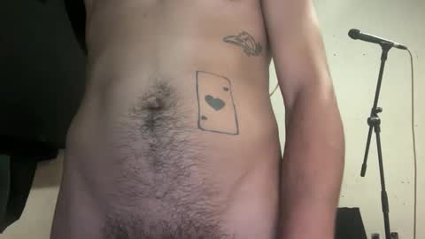 Snapshot of fer92400 chatting on 03-09-26, 09:35 fer92400 online show from 03-09-26, 09:35