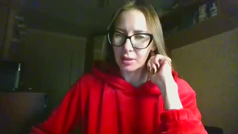 Snapshot of feraliss chatting on 12-05-25, 01:09 feraliss online show from 12-05-25, 01:09