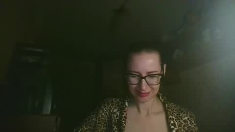 Snapshot of feraliss chatting on 01-10-26, 07:37 feraliss online show from 01-10-26, 07:37