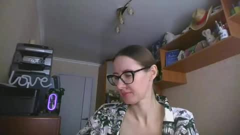 Snapshot of feraliss chatting on 03-16-26, 10:52 feraliss online show from 03-16-26, 10:52