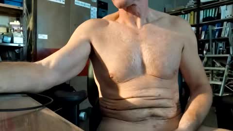 fergi1999 online show from 10-12-25, 12:20