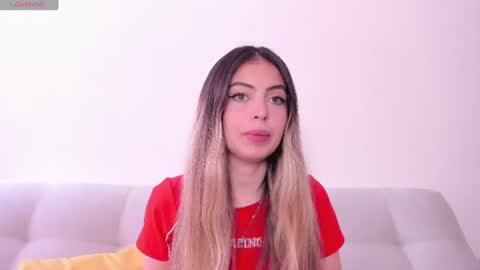 Snapshot of fernanda_aaa chatting on 06-28-26, 04:13 fernanda online show from 06-28-26, 04:13