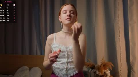 Snapshot of fernandafurfey chatting on 05-03-26, 01:00 Rachel online show from 05-03-26, 01:00
