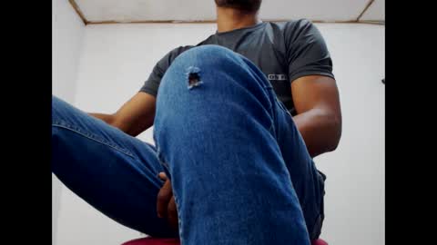 fernandez_latinblack online show from 01-05-25, 02:27