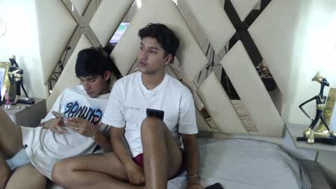 FER PHOENIX online show from 01-12-25, 07:00