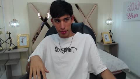 FER PHOENIX online show from 02-19-25, 03:28