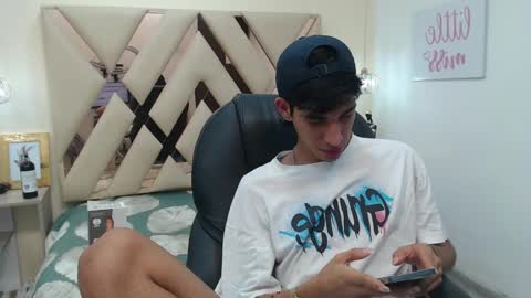 FER PHOENIX online show from 02-27-25, 09:43