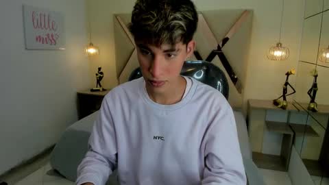 FER PHOENIX online show from 01-17-26, 03:11