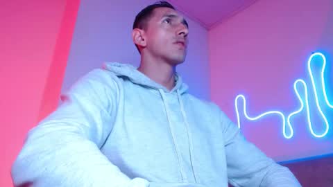  Festbody1 online show from 01-05-25, 10:43