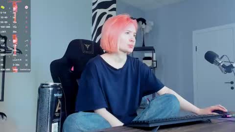 Rey online show from 10-04-25, 11:52