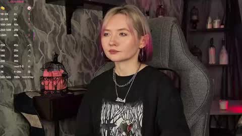 Rey online show from 04-20-26, 02:20