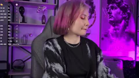 Rey online show from 04-23-26, 03:14