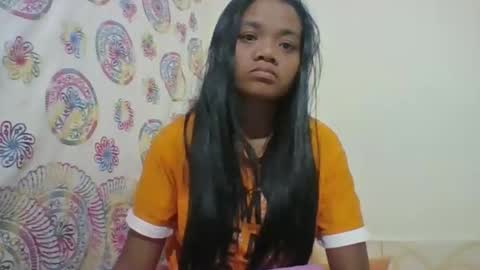 Snapshot of fetranialdy chatting on 06-01-26, 06:15 fetranialdy online show from 06-01-26, 06:15