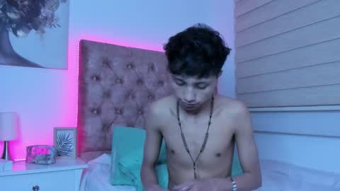 Fevice FabinLm online show from 02-04-26, 12:16