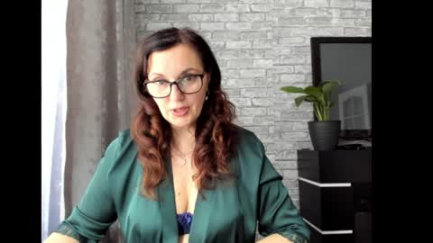 Milana online show from 01-28-25, 04:50