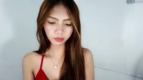 Snapshot of feyaaa chatting on 10-04-25, 10:52 feyaaa online show from 10-04-25, 10:52