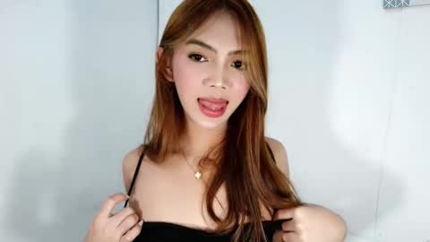 Snapshot of feyaaa chatting on 10-22-25, 09:47 feyaaa online show from 10-22-25, 09:47