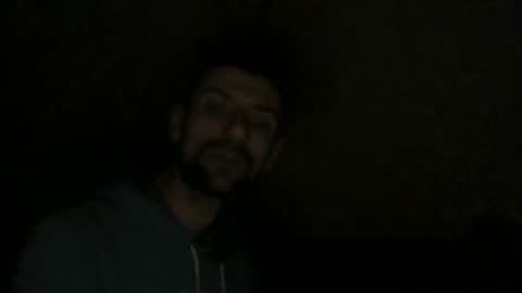 Snapshot of fffjj021 chatting on 12-21-25, 10:28 Raised in 90s online show from 12-21-25, 10:28