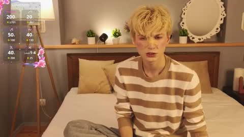 Snapshot of fiachand chatting on 09-11-25, 10:43 Thomas online show from 09-11-25, 10:43