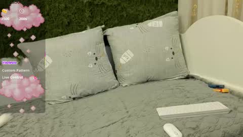 Snapshot of fiachand chatting on 10-30-25, 10:43 Thomas online show from 10-30-25, 10:43