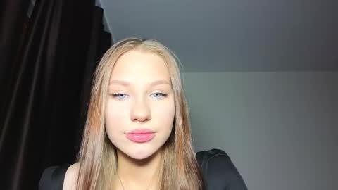 Snapshot of fiamoor chatting on 02-12-25, 09:43 Fia online show from 02-12-25, 09:43