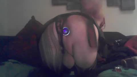 Snapshot of ficker6669 chatting on 03-27-26, 09:47 ficker6669 online show from 03-27-26, 09:47