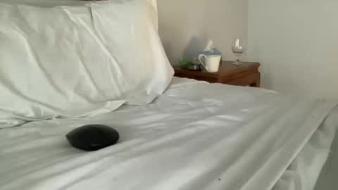 fiedadoll online show from 09-17-25, 04:36