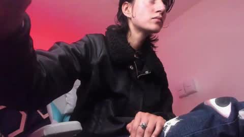   online show from 03-02-25, 07:02