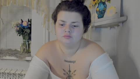 Snapshot of fiery__lady_ chatting on 02-02-25, 07:14 Evita online show from 02-02-25, 07:14