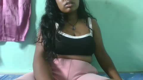 Snapshot of fifaalydia chatting on 02-13-25, 04:17 fifaalydia online show from 02-13-25, 04:17