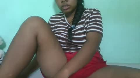 Snapshot of fifaalydia chatting on 02-19-25, 04:33 fifaalydia online show from 02-19-25, 04:33