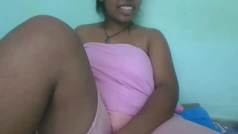 Snapshot of fifaalydia chatting on 03-07-25, 07:27 fifaalydia online show from 03-07-25, 07:27