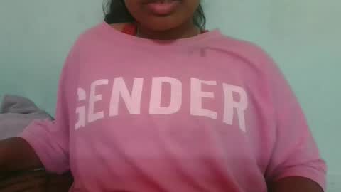 Snapshot of fifaalydia chatting on 10-11-25, 08:57 fifaalydia online show from 10-11-25, 08:57