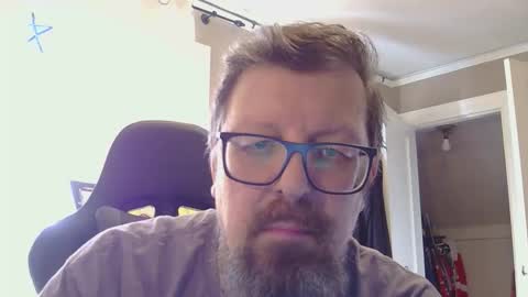 Snapshot of figuredraw chatting on 02-26-26, 10:42 figuredraw online show from 02-26-26, 10:42