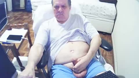 Snapshot of filhober chatting on 01-09-25, 01:18 filhober online show from 01-09-25, 01:18