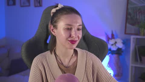 cap and Lana  online show from 12-12-24, 12:22