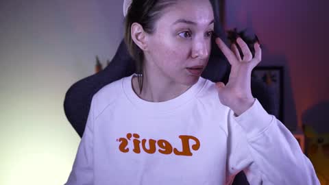 cap and Lana  online show from 12-26-24, 11:32