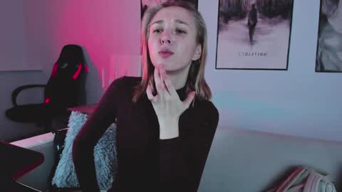 cap and Lana  online show from 02-13-25, 02:12