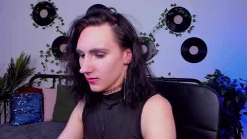 Honey Ill be waiting for you Tue Wed Thu Fri Sat Sun 10am-5pm online show from 01-22-25, 04:23