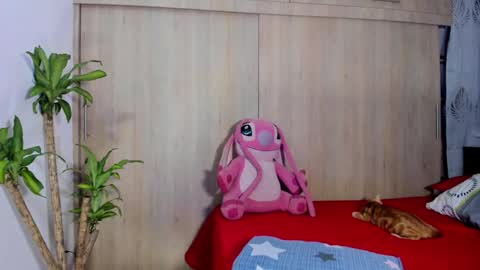 Snapshot of filletatouee chatting on 12-19-25, 03:57 filletatouee online show from 12-19-25, 03:57