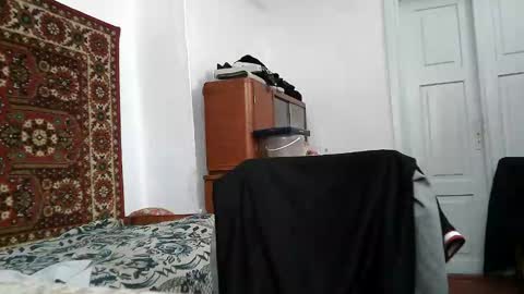 Snapshot of fillipsondon chatting on 05-05-26, 07:49 Whitechocolate online show from 05-05-26, 07:49